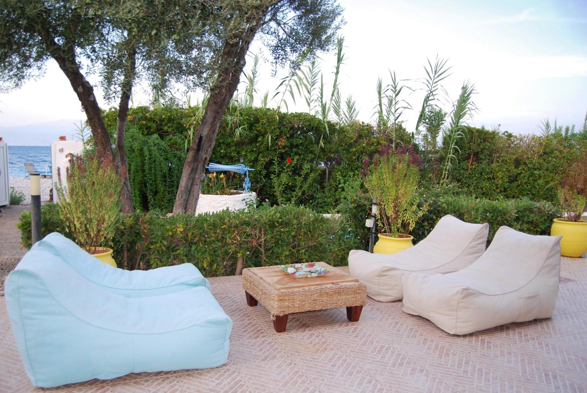 Villa Akrata Luaran gambar