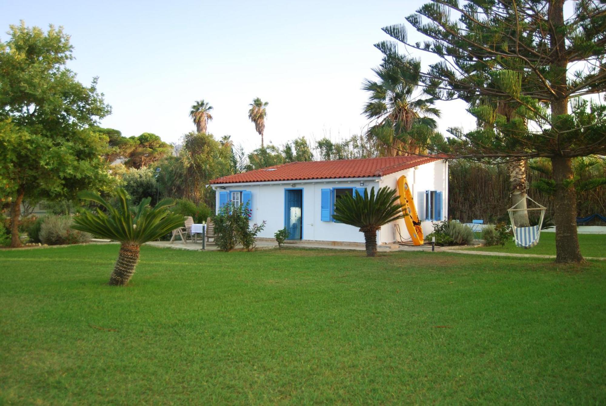 Villa Akrata Luaran gambar
