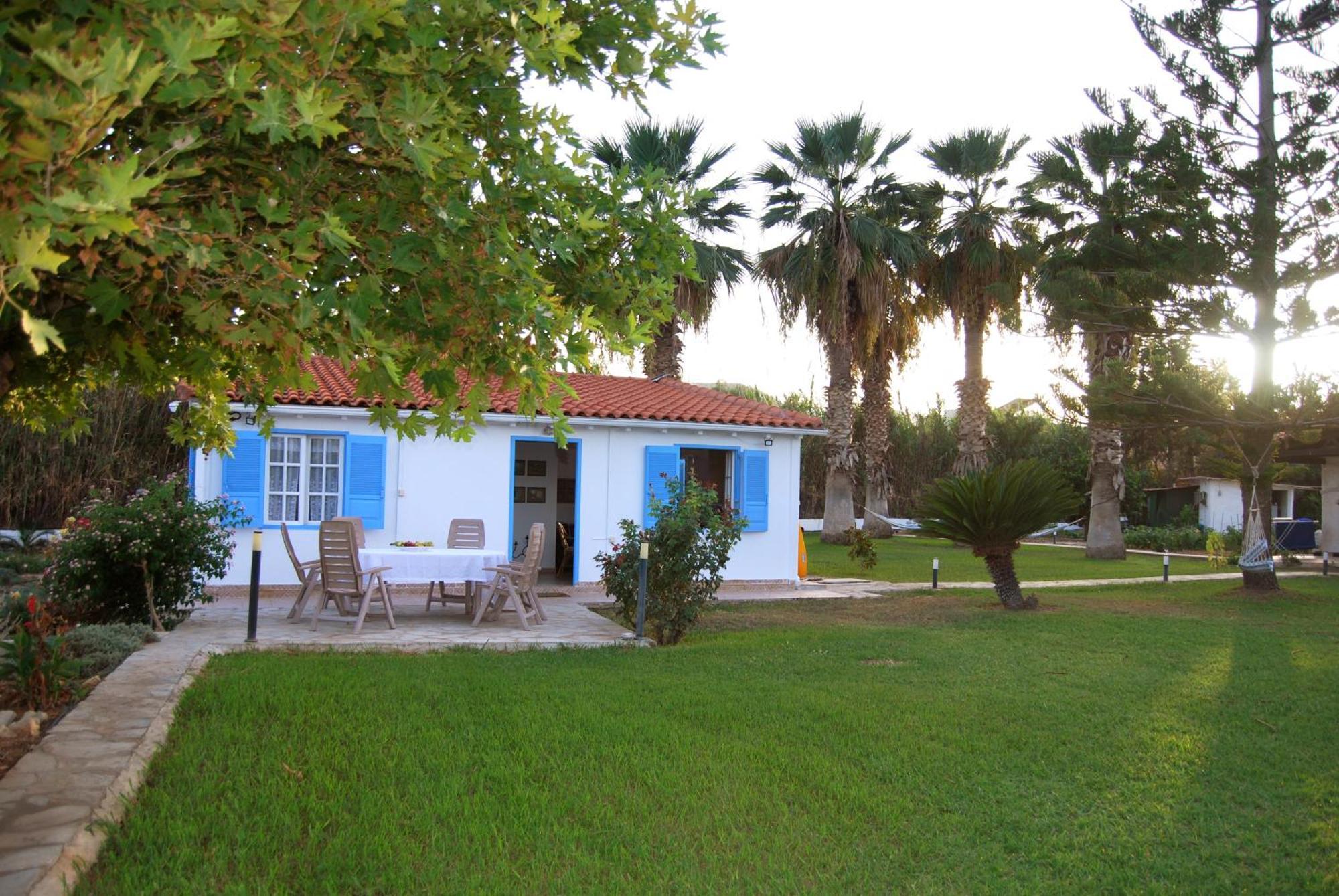 Villa Akrata Luaran gambar