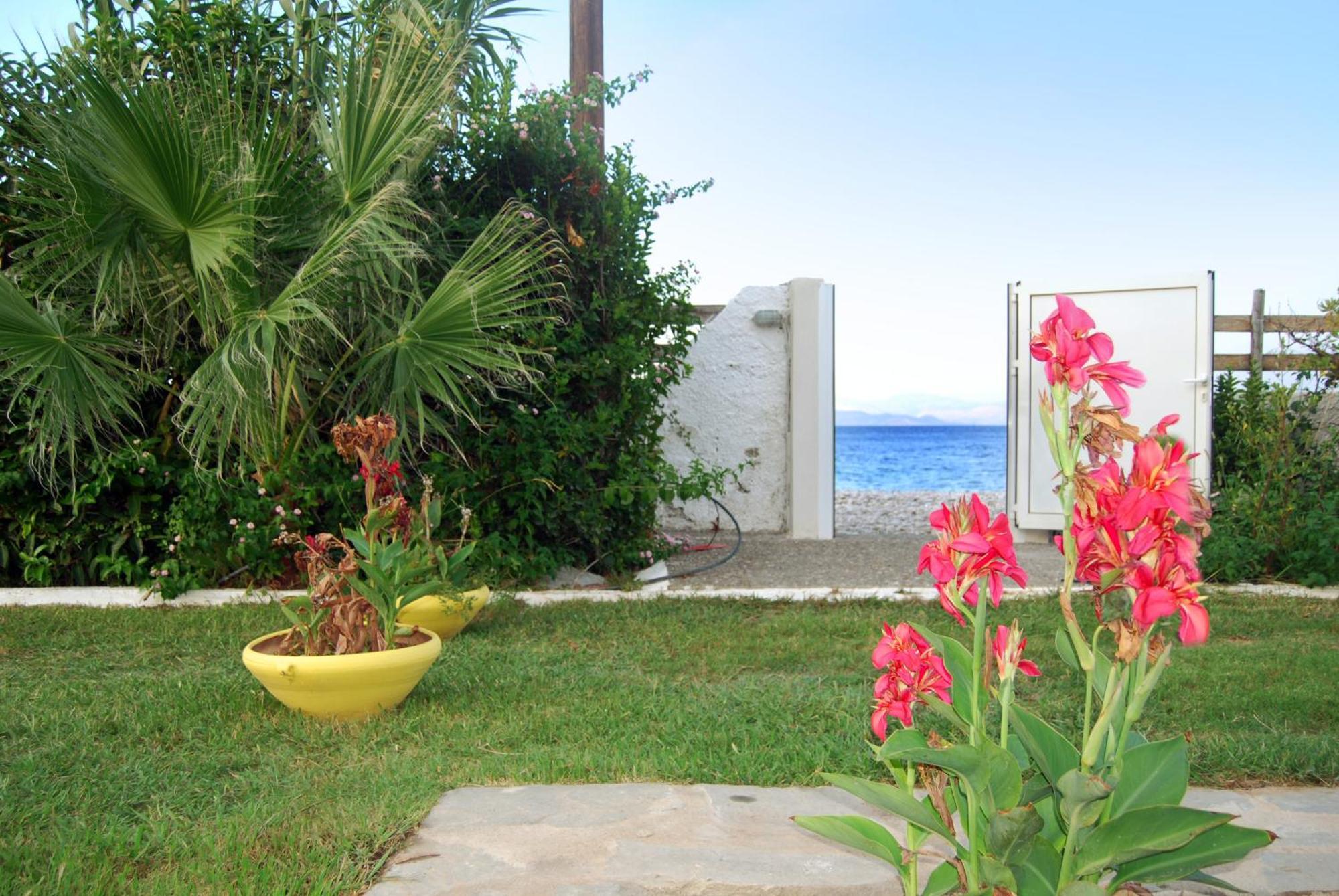 Villa Akrata Luaran gambar