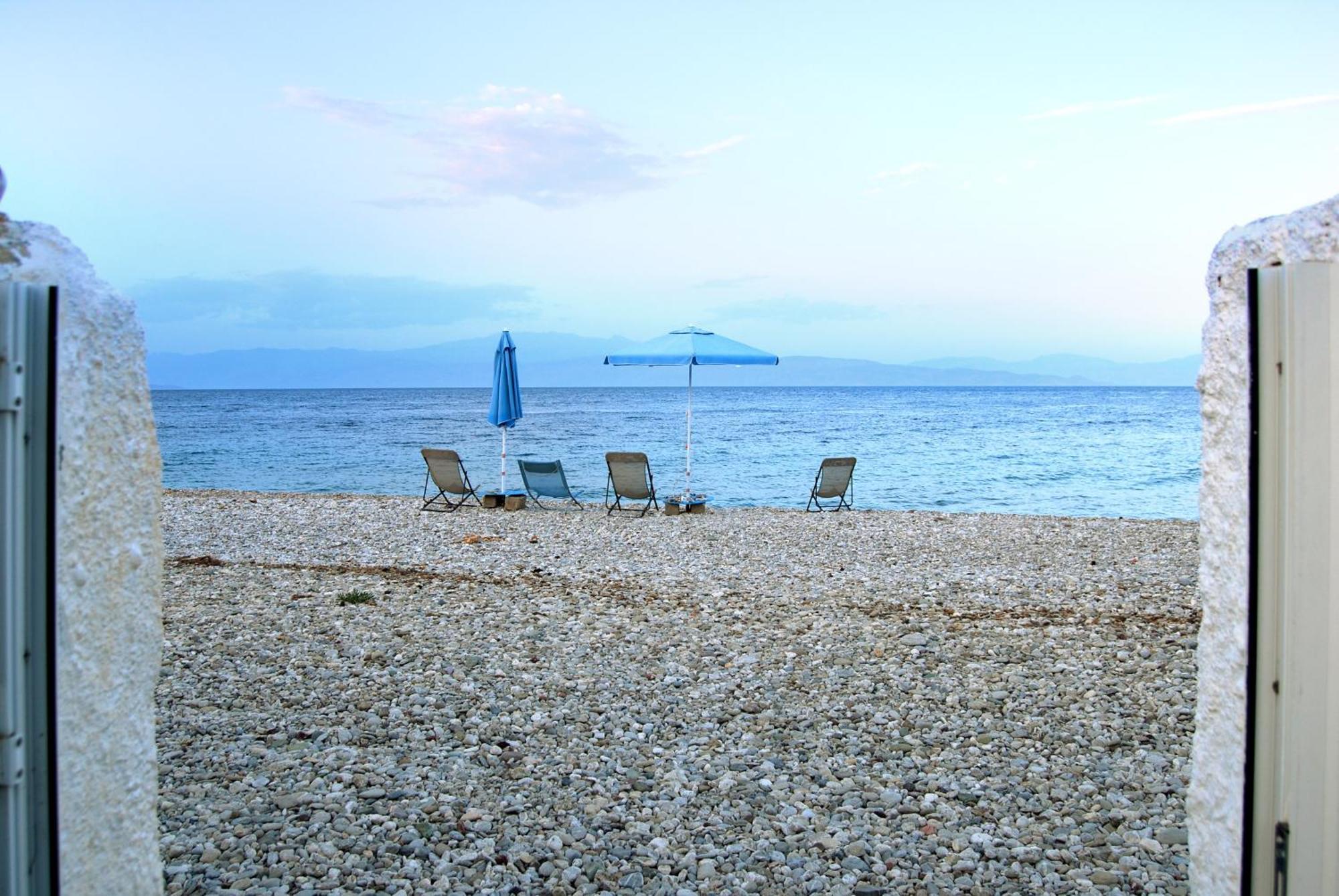 Villa Akrata Luaran gambar
