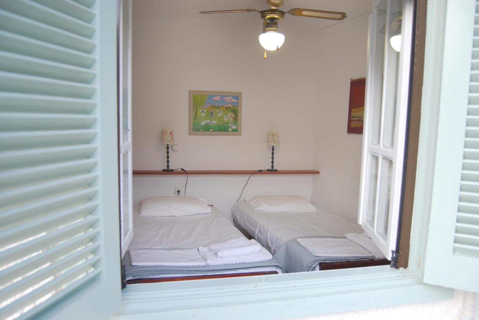 Villa Akrata Luaran gambar