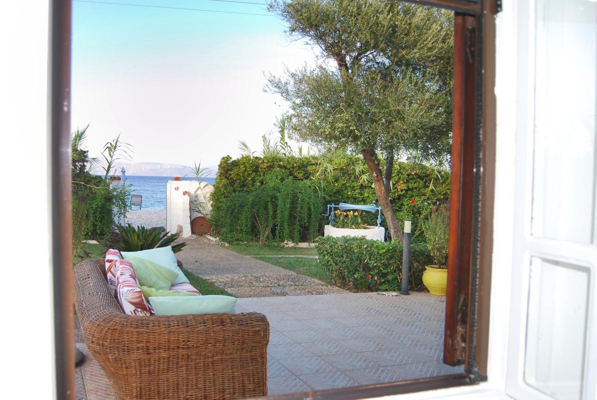 Villa Akrata Luaran gambar
