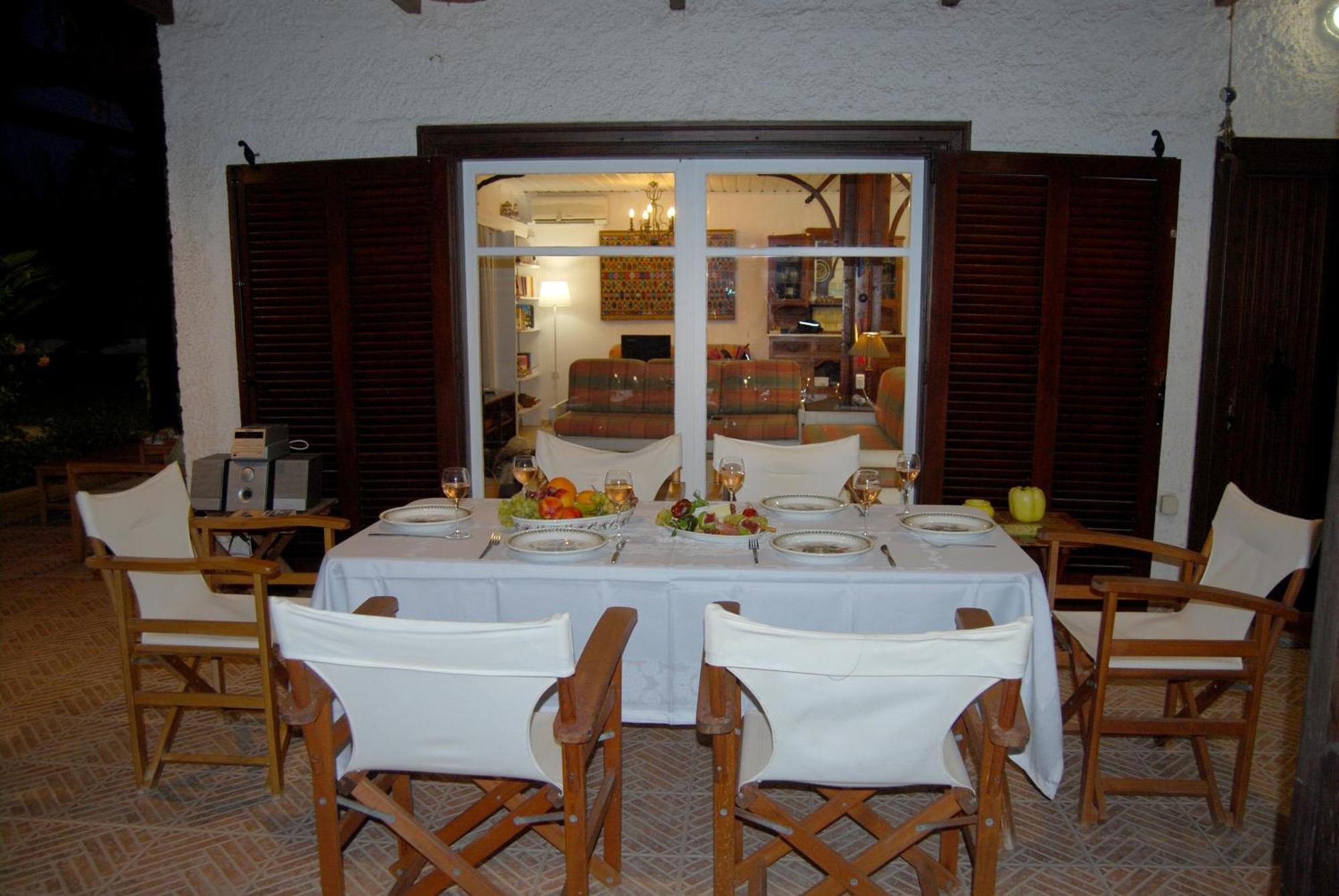 Villa Akrata Luaran gambar