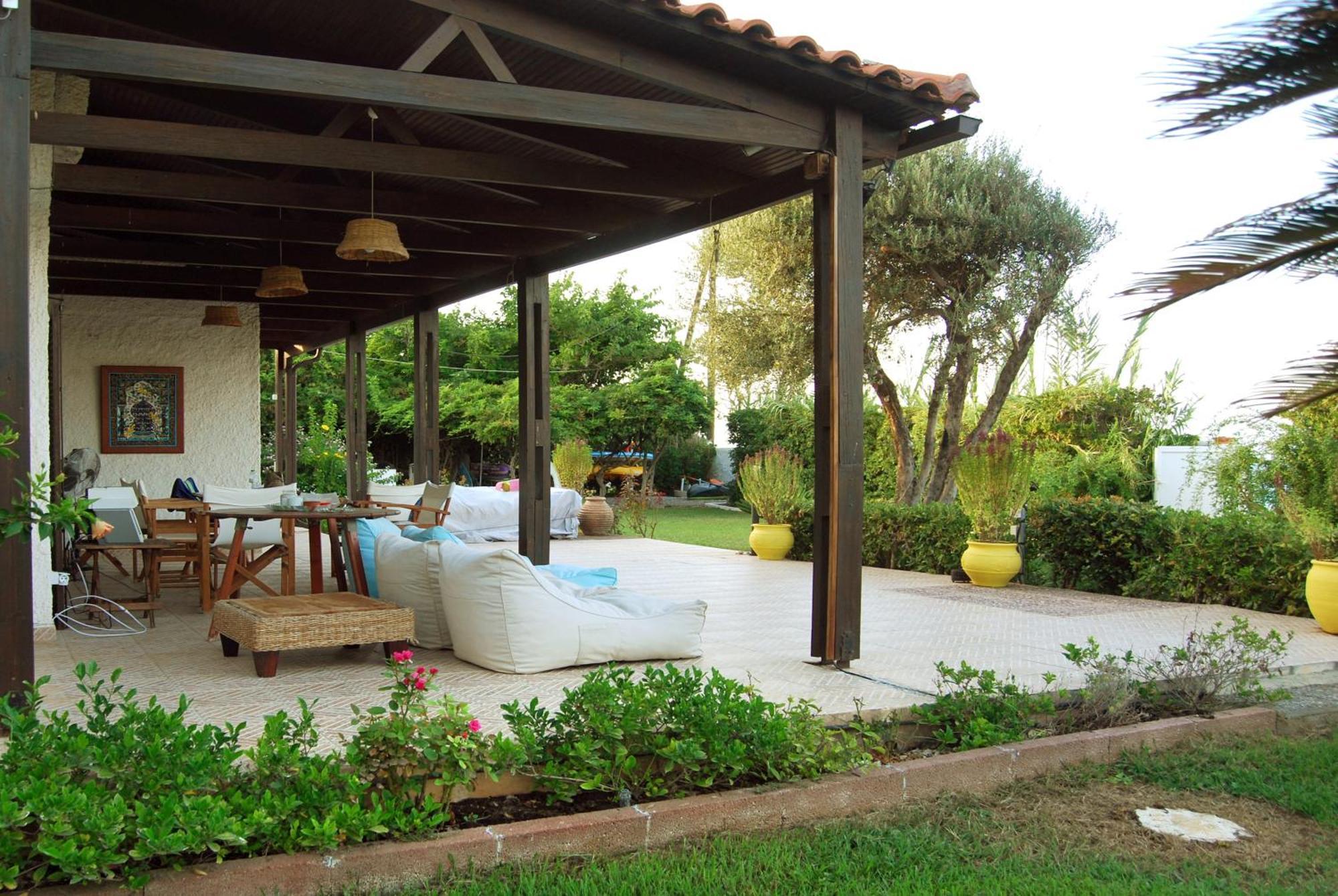Villa Akrata Luaran gambar