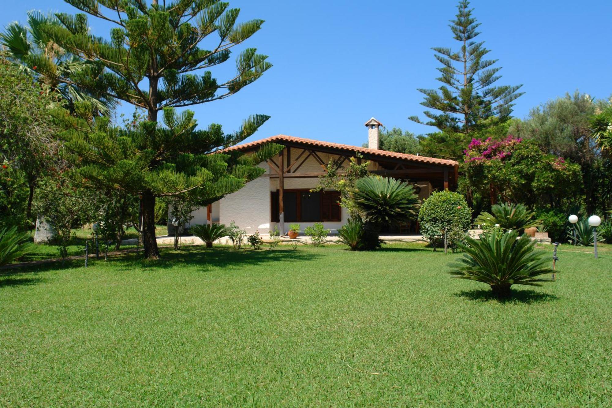 Villa Akrata Luaran gambar